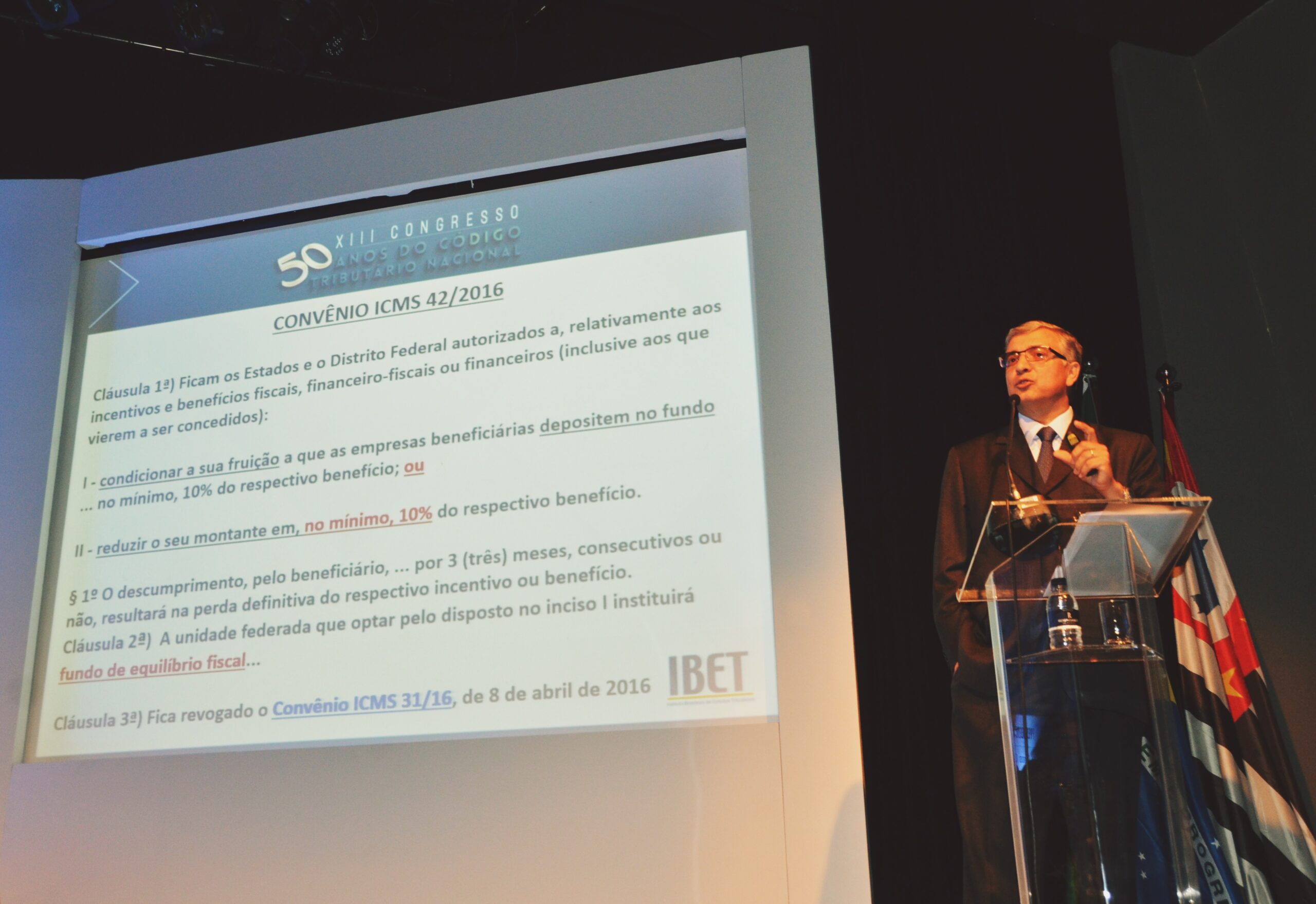 No momento, você está visualizando ICMS e Guerra Fiscal norteiam mesa redonda do 13º Congresso do IBET