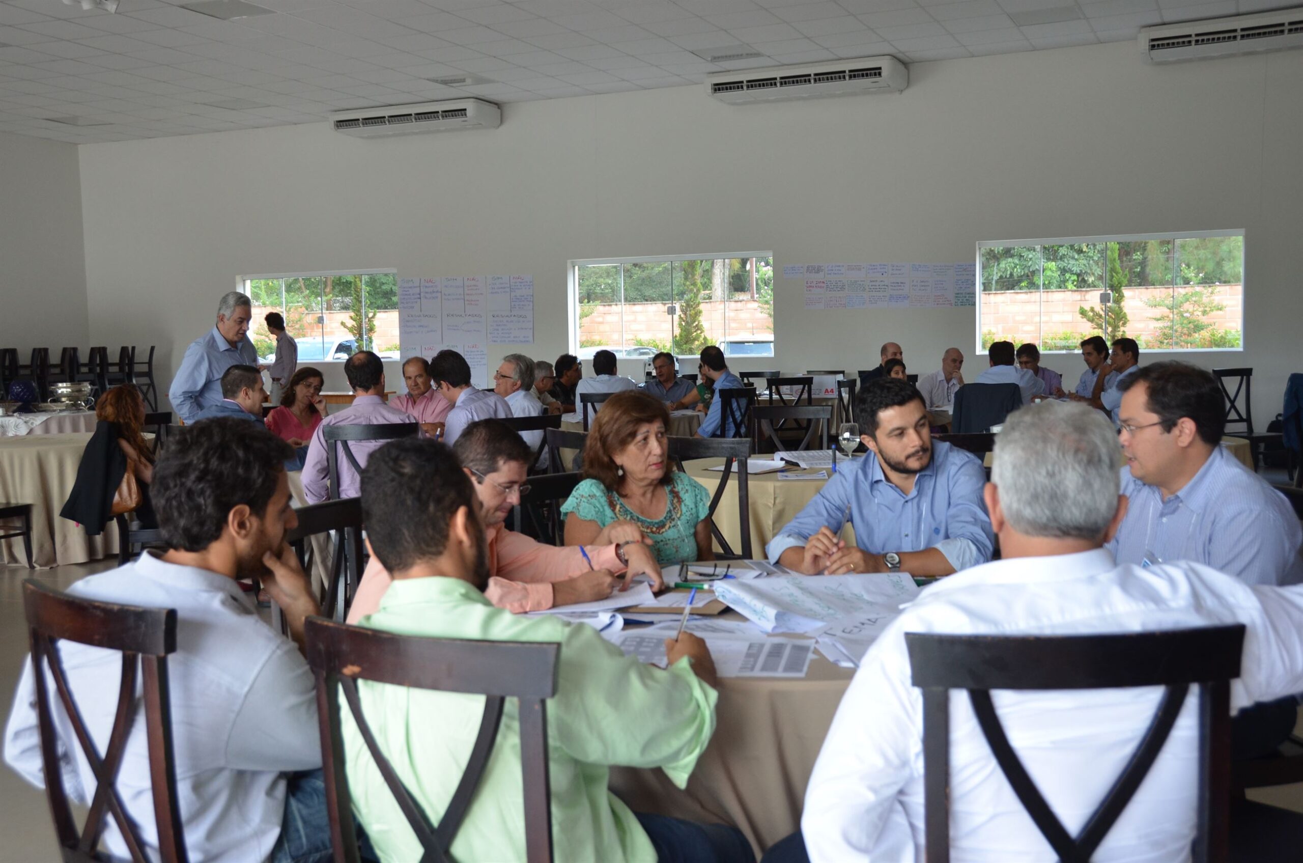 No momento, você está visualizando Equipe do Movimento Viva esclarece dúvidas na 5ª Rodada Regional