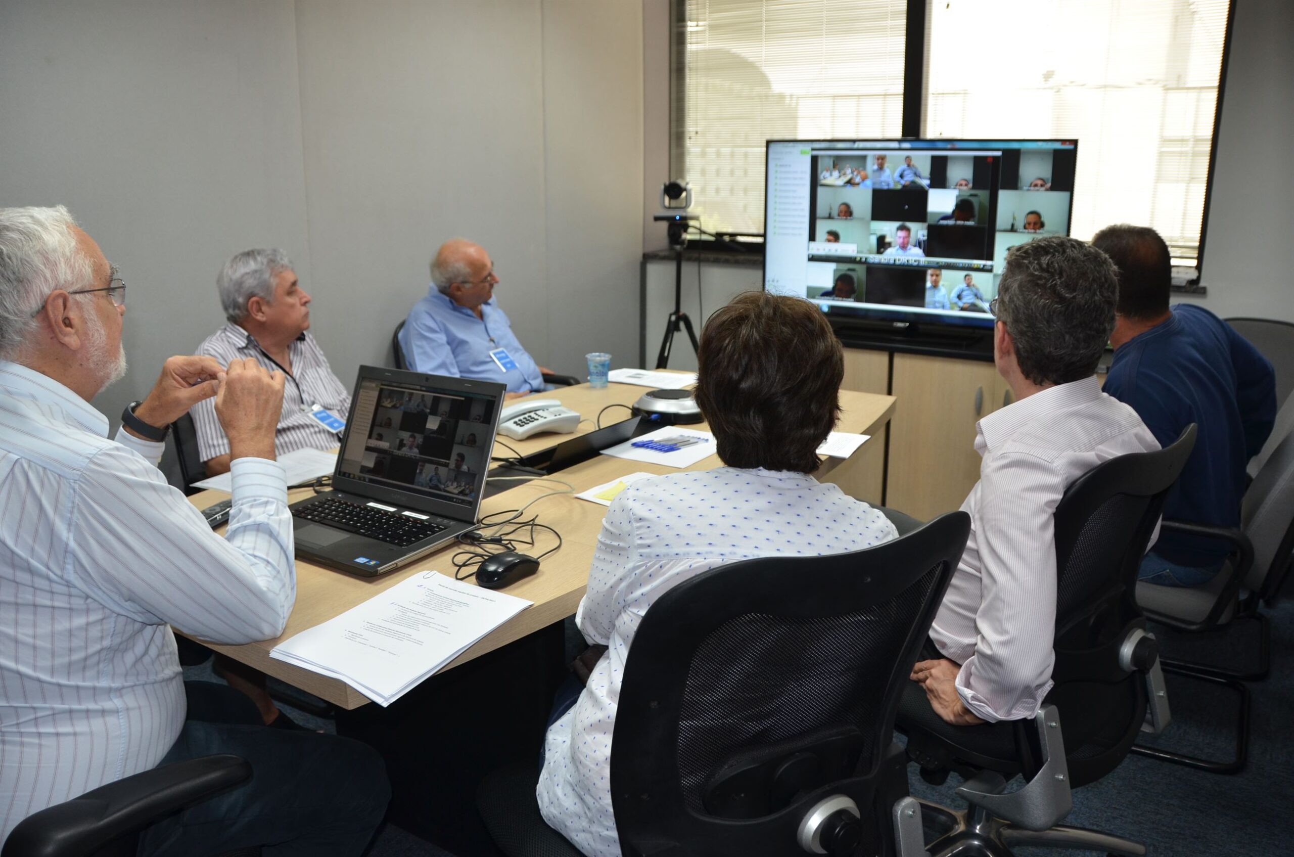 No momento, você está visualizando Videoconferência reúne representantes do Movimento VIVA