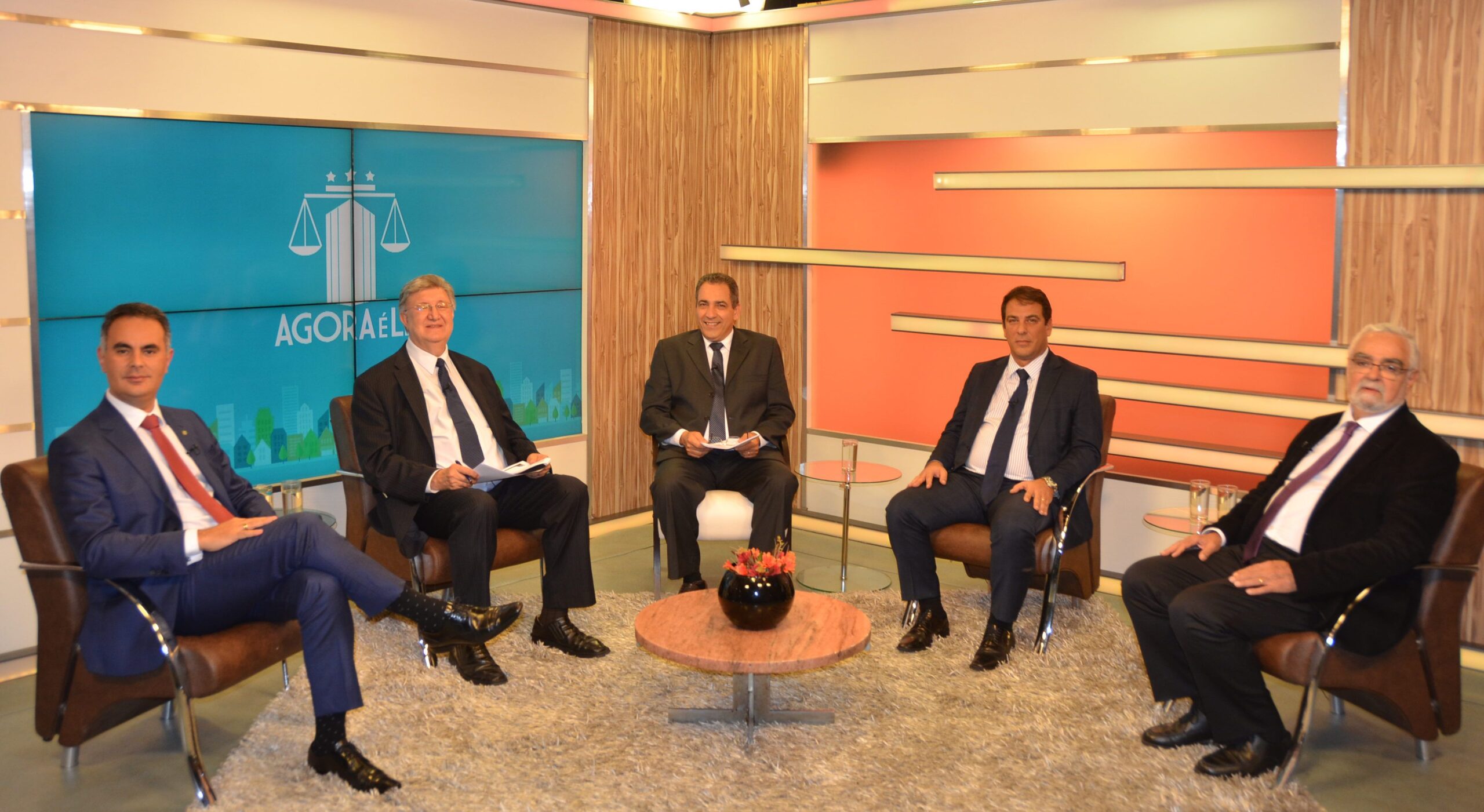 No momento, você está visualizando Presidente Spada participa de programa na TV Alesp