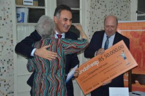 Leia mais sobre o artigo Spada participa de entrega de prêmio do Fundafresp na capital paulista