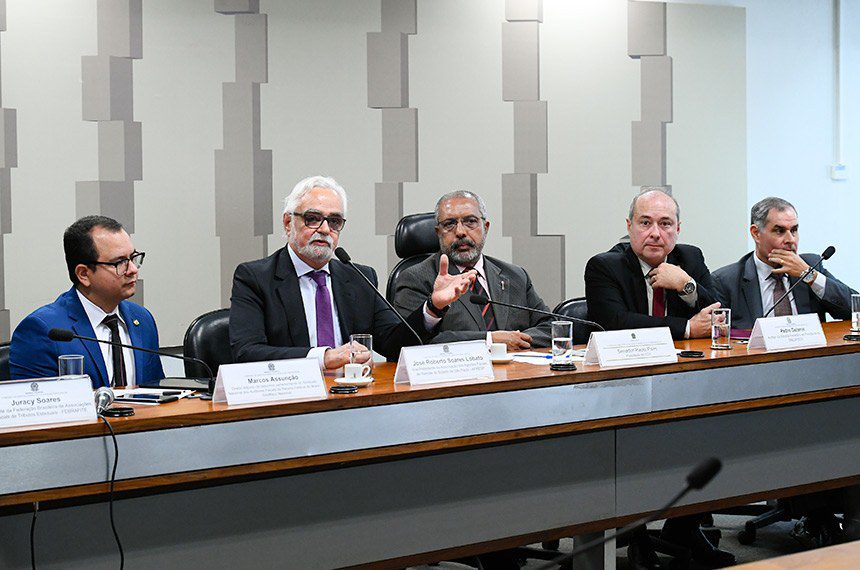 No momento, você está visualizando Lobato, Vice-Presidente da Afresp, participa de reunião da Comissão de Direitos Humanos