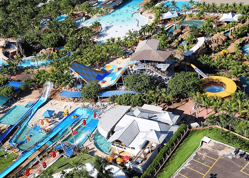 No momento, você está visualizando Divirta-se em Olímpia com desconto exclusivo em diárias e no parque aquático