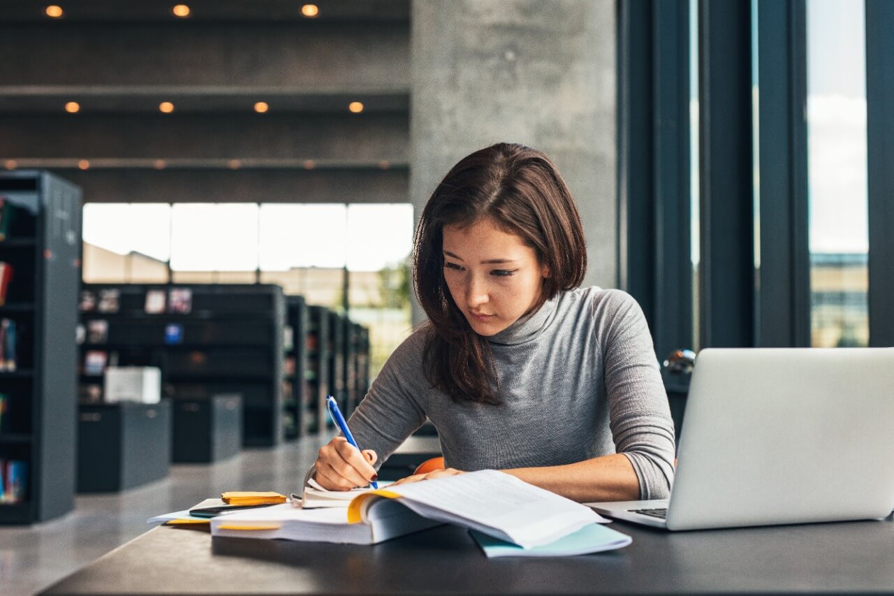 No momento, você está visualizando Novidade: associado Afresp tem até 43% de desconto no Centro Universitário Eniac