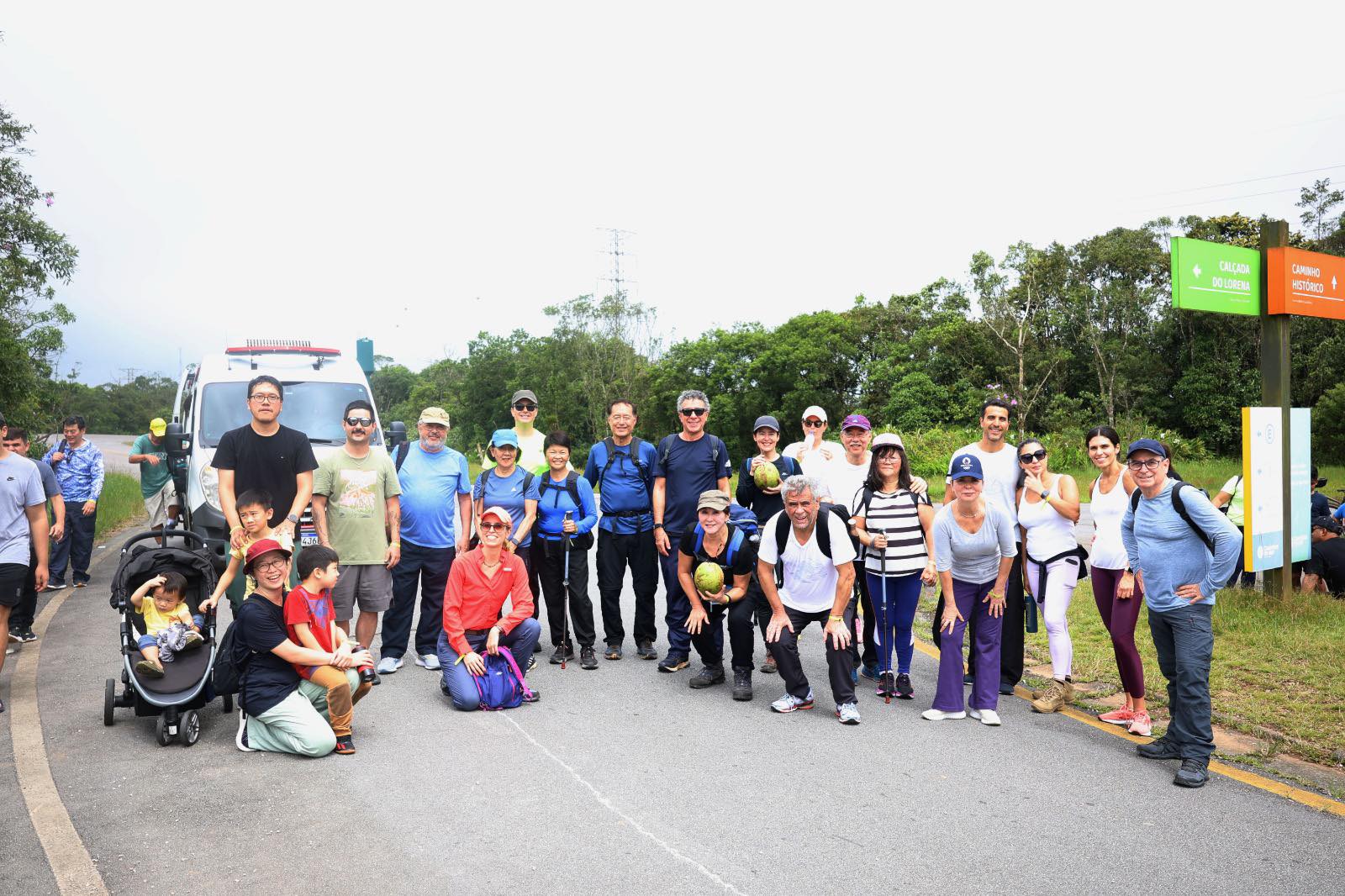 Leia mais sobre o artigo Subida pela Estrada Velha de Santos: 9 km de caminhada e muita disposição entre os associados