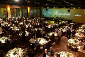 Leia mais sobre o artigo Festa do Fisco Paulista reúne mais de 700 convidados em uma noite histórica de celebração