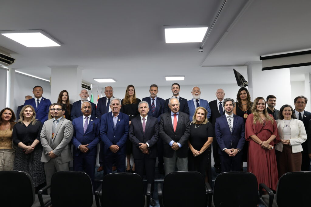 Afresp participa de solenidade ao delegado Osvaldo Nico Gonçalves, secretário da Segurança Pública do Estado de São Paulo.